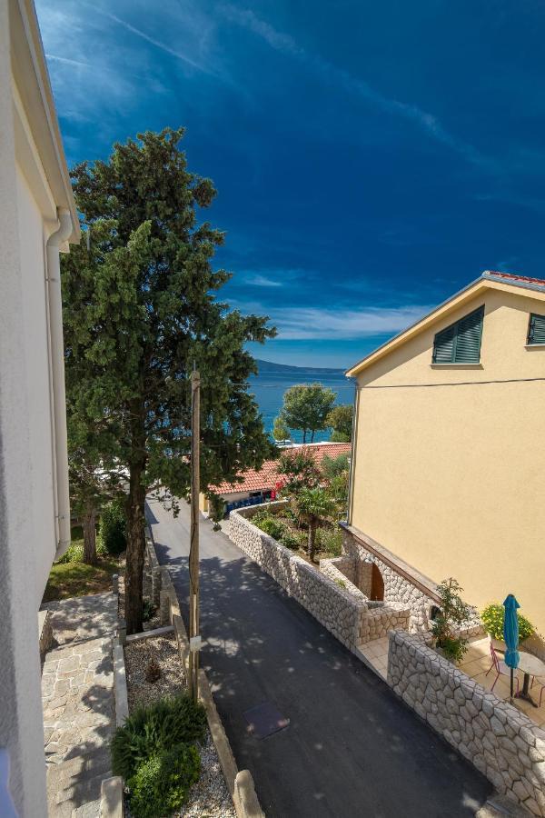 Rocky Beach Rooms Нови-Винодолски Экстерьер фото